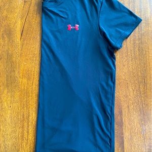Under Armor Men’s Black Training shirt size M